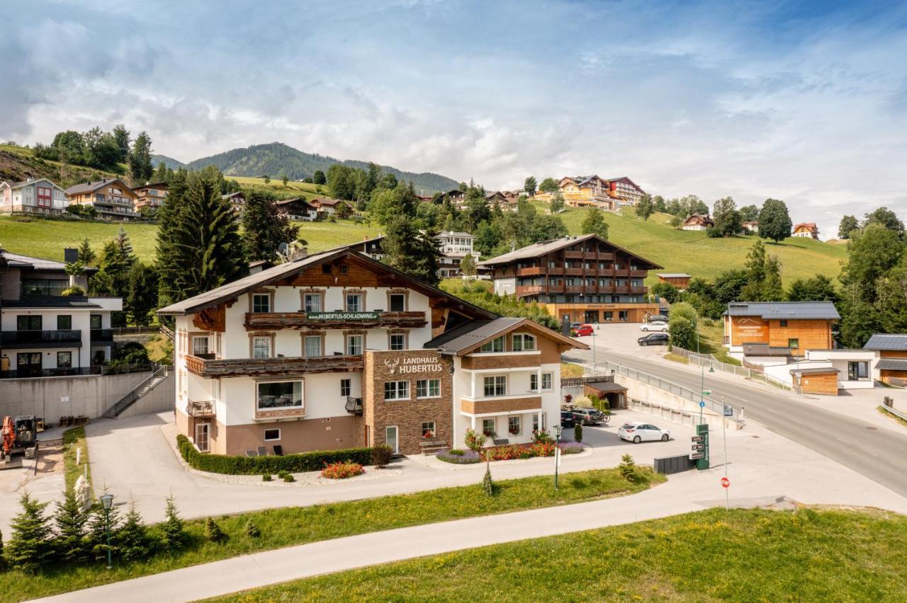 Appartements Landhaus Hubertus Wellness & Breakfast Schladming Bagian luar foto