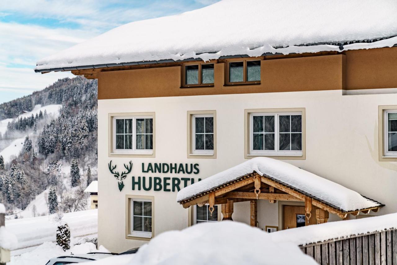 Appartements Landhaus Hubertus Wellness & Breakfast Schladming Bagian luar foto