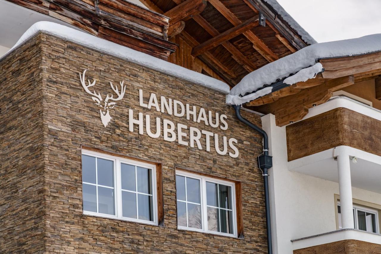 Appartements Landhaus Hubertus Wellness & Breakfast Schladming Bagian luar foto