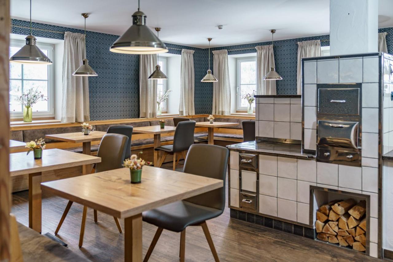 Appartements Landhaus Hubertus Wellness & Breakfast Schladming Bagian luar foto