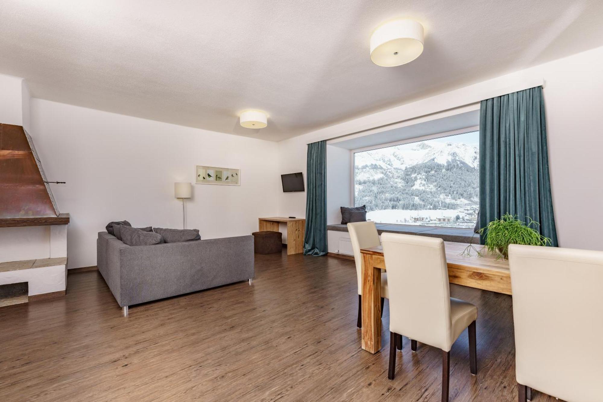 Appartements Landhaus Hubertus Wellness & Breakfast Schladming Bagian luar foto